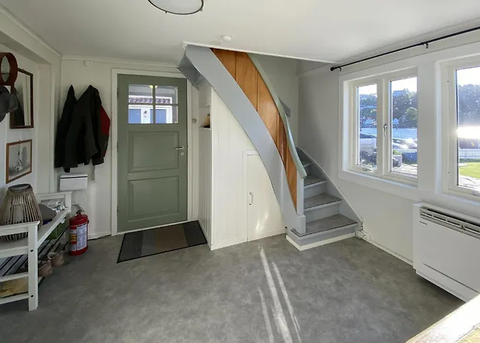 Feriehus Stunning In With Wifi Jelsa